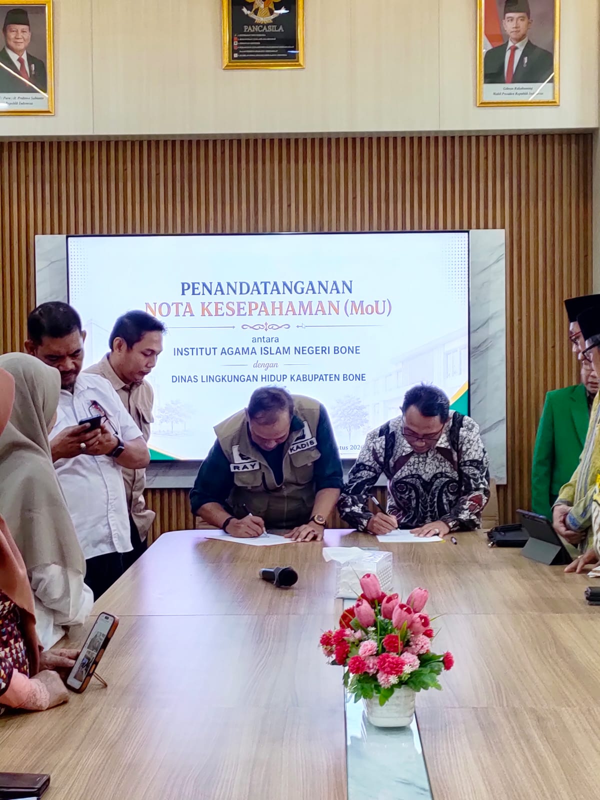 FUD IAIN Bone dan DLH Bone Perkuat Kerja Sama Lingkungan Berbasis Nilai Islam
